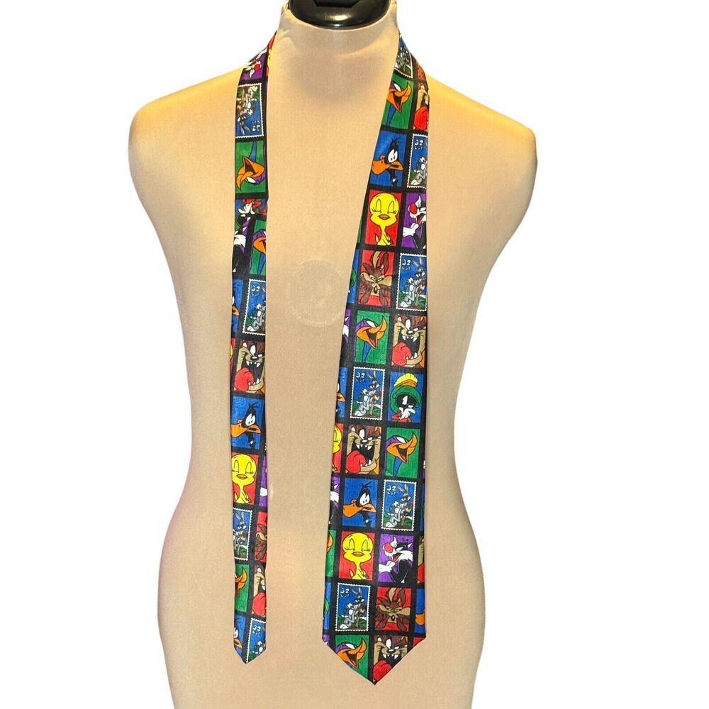 Vintage 1997 Warner Brothers Looney Tunes Stamp Collection Neck Tie Bugs Tweety